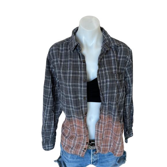 Star Wars Plaid Flannel Shirt MEDIUM Shacket Oversize One of Kind Battle Cruiser - Picture 3 of 6